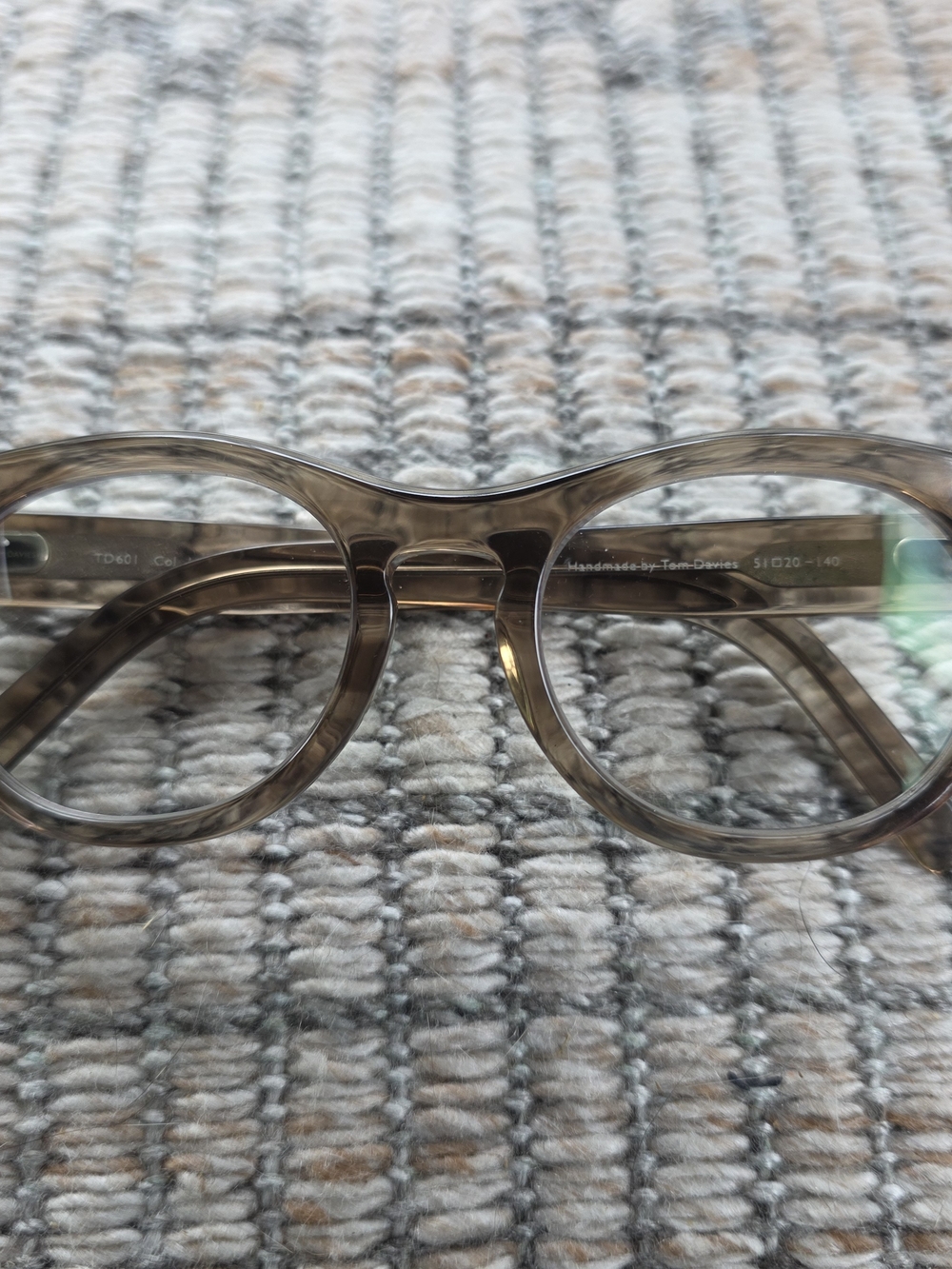 Handmade Men’s Round Eyeglass Frames in Translucent Gray